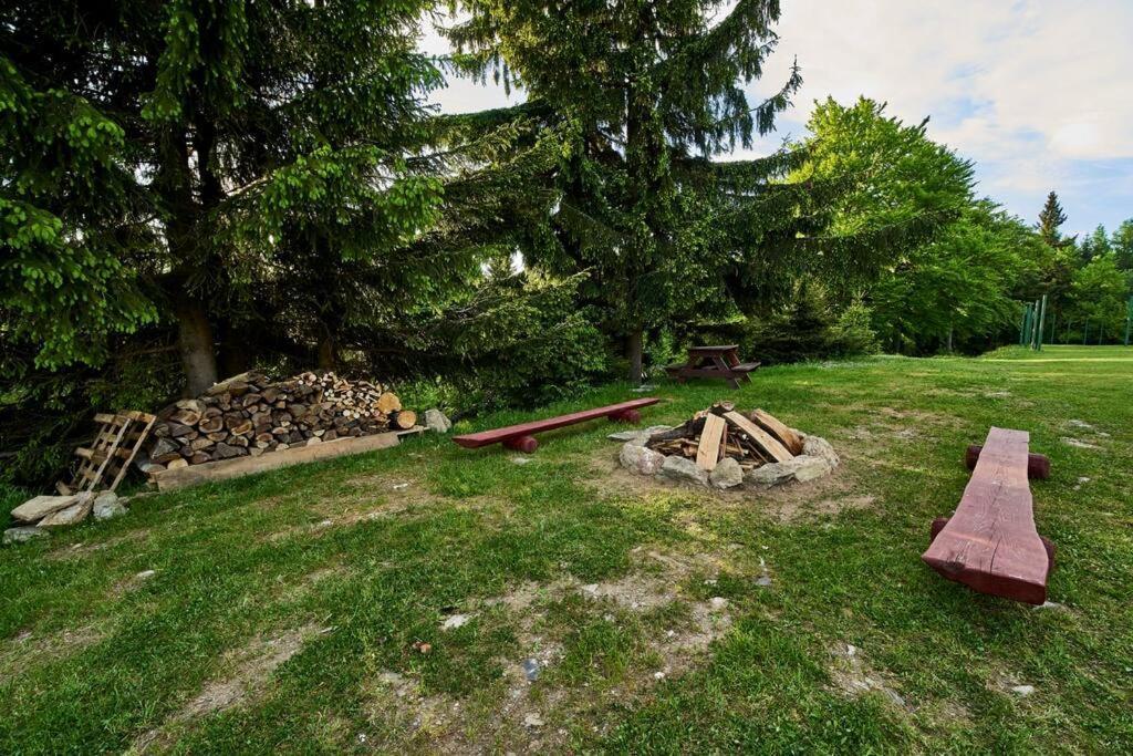 Apartman Zaly Benecko Dış mekan fotoğraf